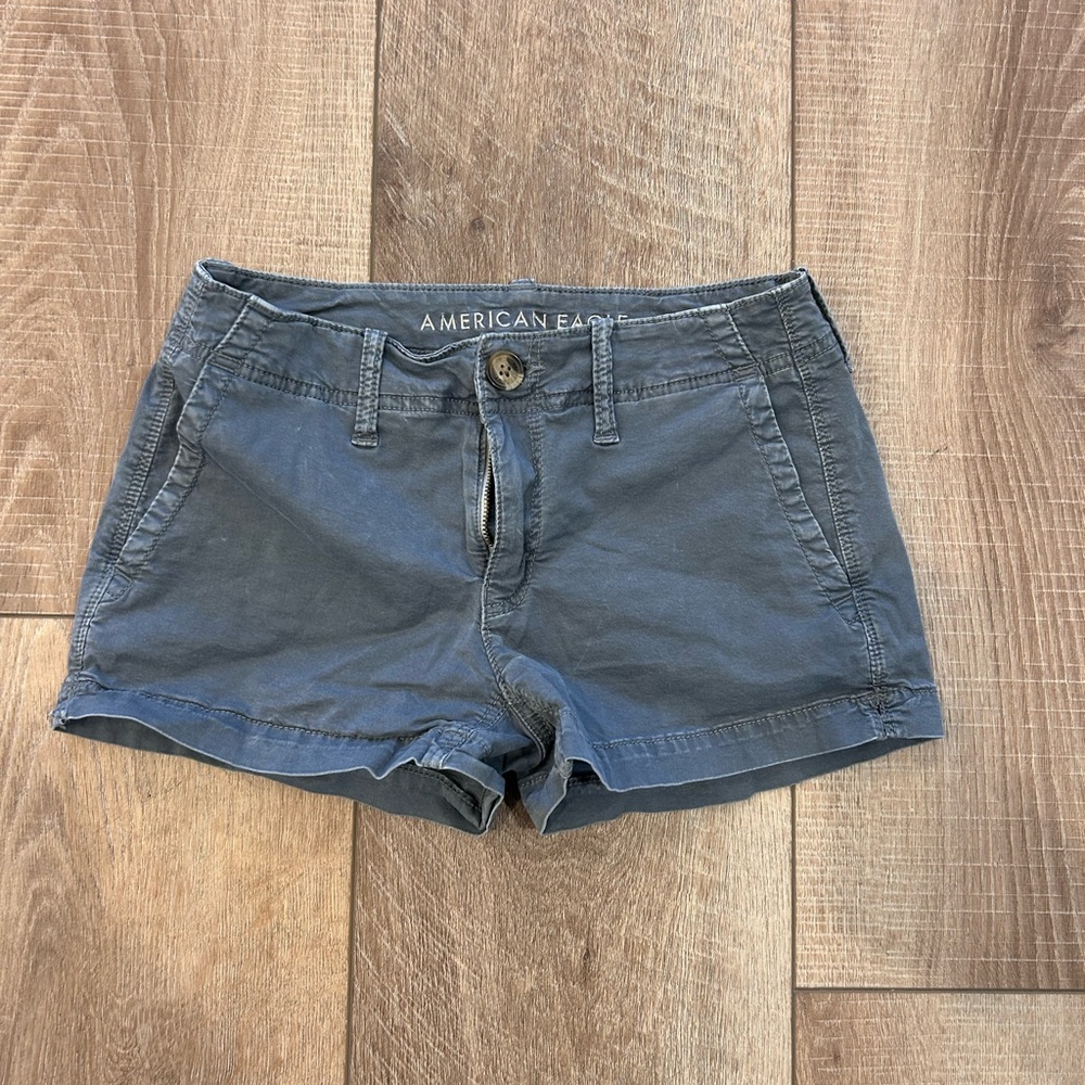 American Eagle Outfitters Women's Charcoal Cargo Shorts